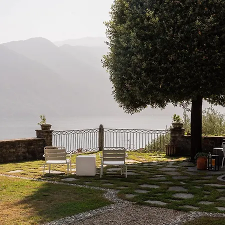 Brentano - Mezzegra, Tremezzina By Lovecomo Ferienhaus