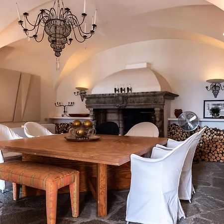 Brentano - Mezzegra, Tremezzina By Lovecomo بيت للعطل ميزّيجرا