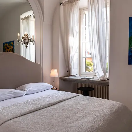 Brentano - Mezzegra, Tremezzina By Lovecomo * Mezzegra